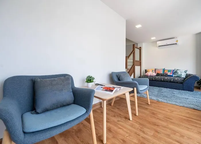 Miq Ekkamai3_pool Villa_3br House 別墅 *